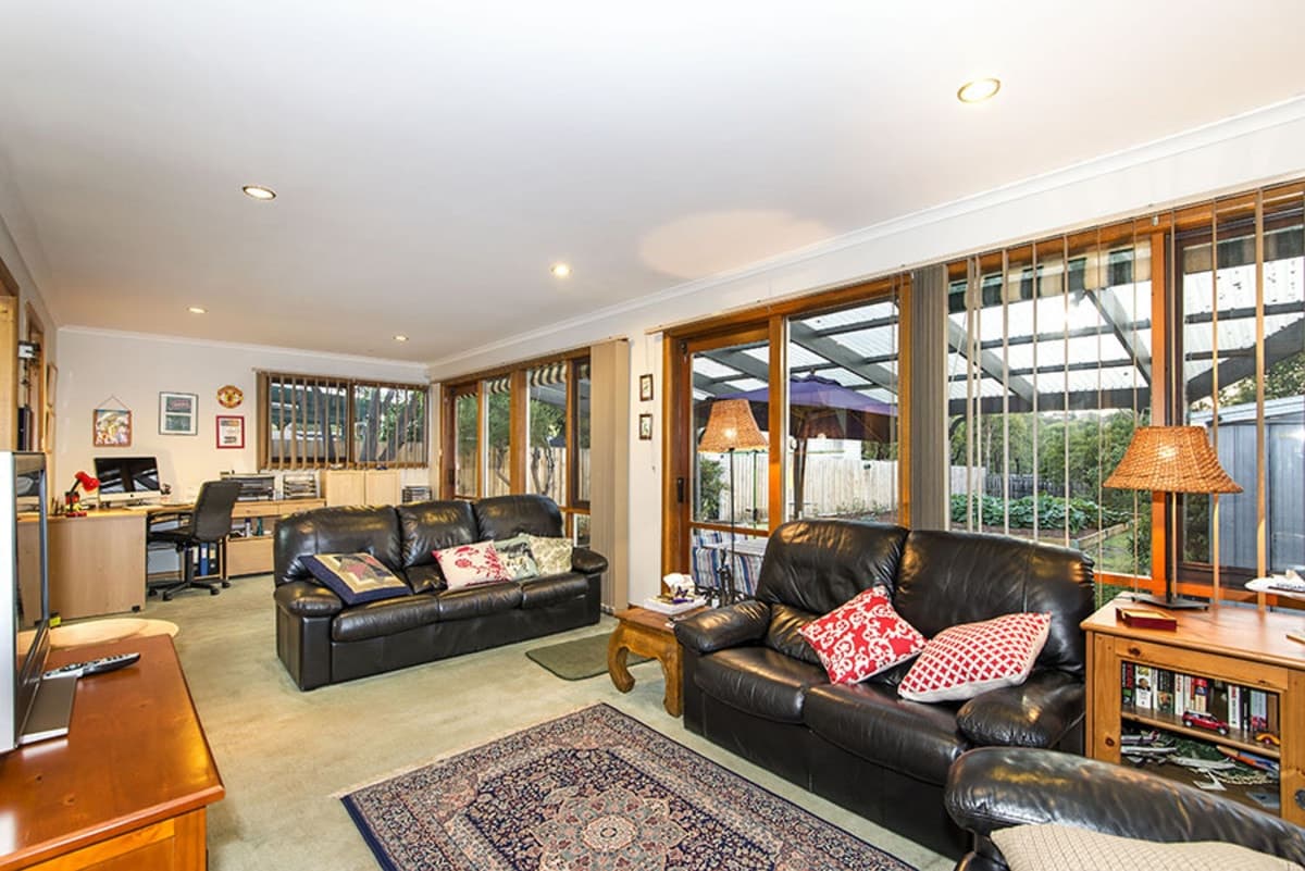 69 WINIFRED Street, OAK PARK VIC 3046, Oak Park - Thumbnail 5