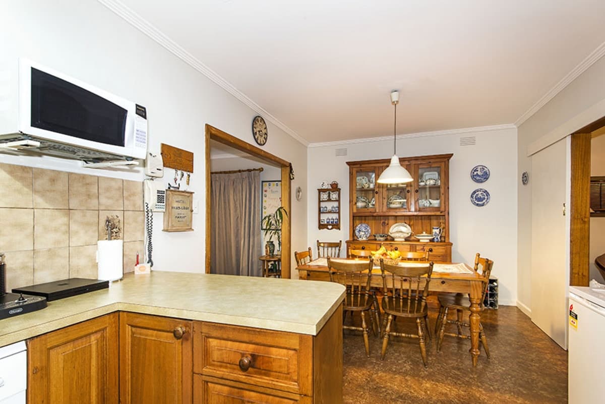 69 WINIFRED Street, OAK PARK VIC 3046, Oak Park - Thumbnail 8