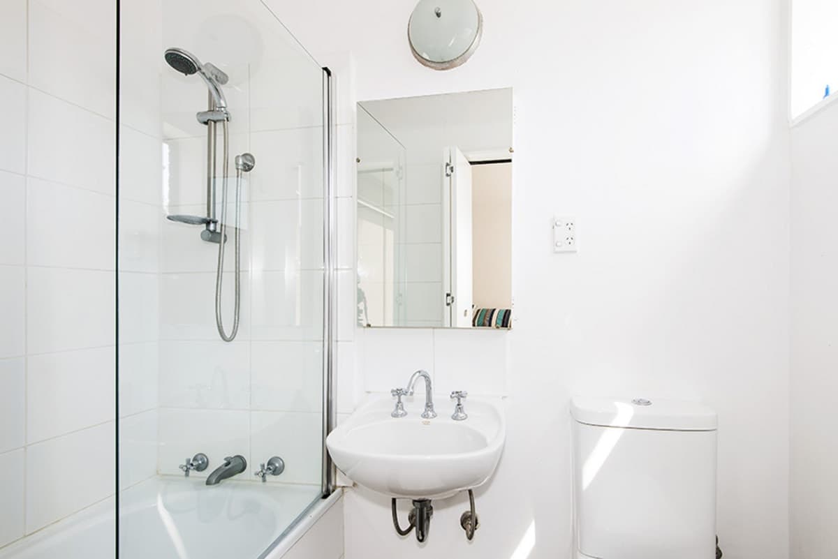 8 / 18 SHAFTESBURY Street, ESSENDON VIC 3040, Essendon - Thumbnail 5