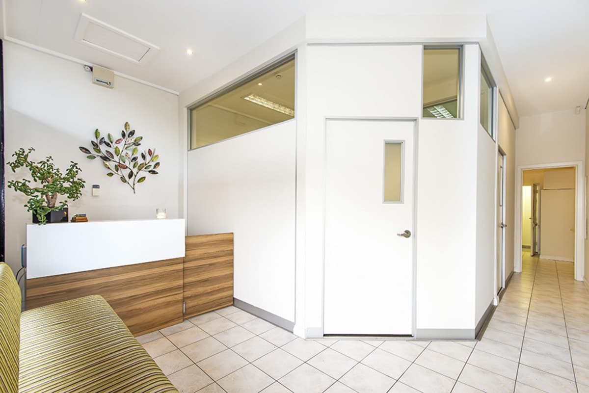 112 Buckley Street, ESSENDON VIC 3040, Essendon - Thumbnail 2
