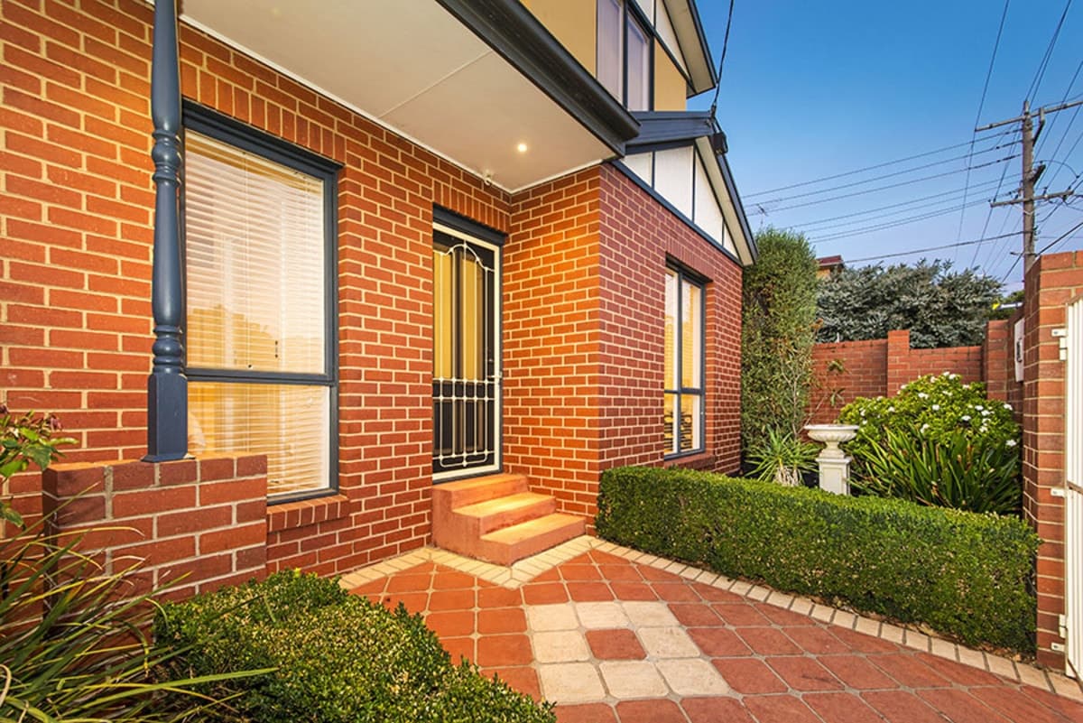 120 Holmes Road, MOONEE PONDS VIC 3039, Moonee Ponds - Thumbnail 2