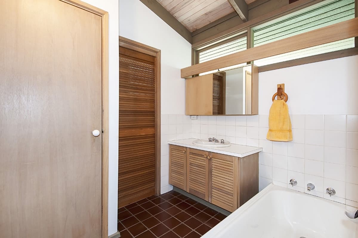 1 / 16 LALUMA Street, ESSENDON VIC 3040, Essendon - Thumbnail 6