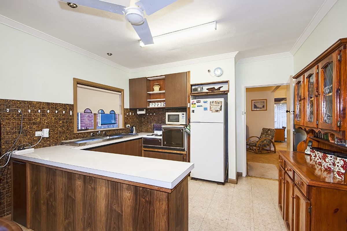 31 NEWMAN Street, NIDDRIE VIC 3042, Niddrie - Thumbnail 3