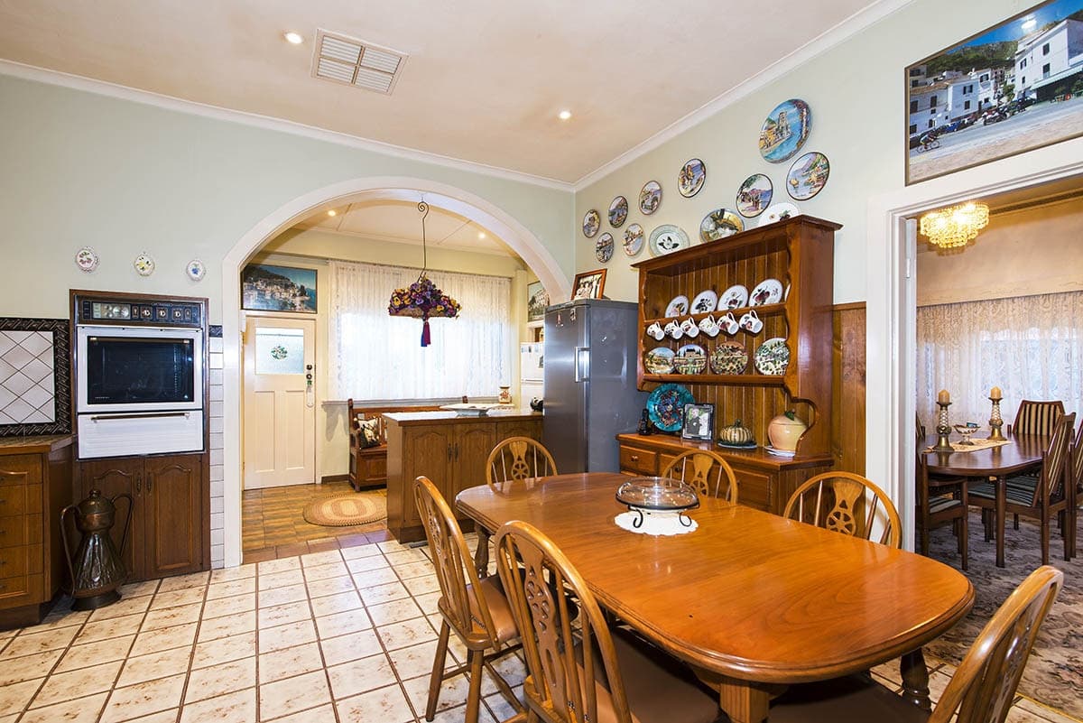 22 LOUISVILLE Avenue, PASCOE VALE SOUTH VIC 3044, Pascoe Vale South - Thumbnail 2