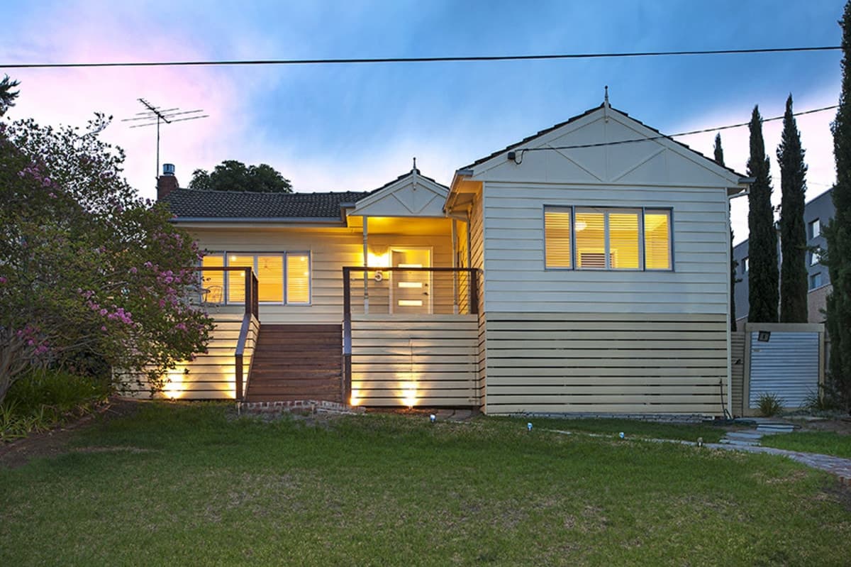 5 BRISBANE Street, STRATHMORE VIC 3041, Strathmore - Image 1