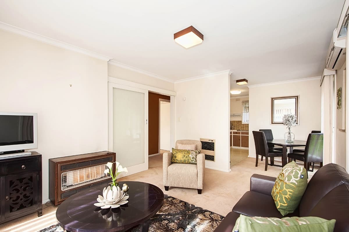 1 / 74 BULLA Road, STRATHMORE VIC 3041, Strathmore - Thumbnail 2