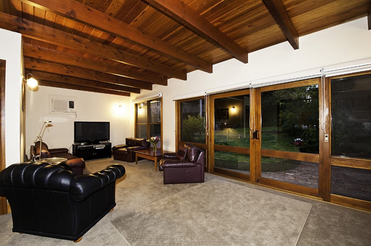 8 WOOLLEY Street, ESSENDON VIC 3040, Essendon - Thumbnail 4