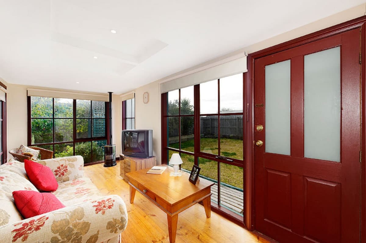 31 Lawson Street, SUNBURY VIC 3429, Sunbury - Thumbnail 6