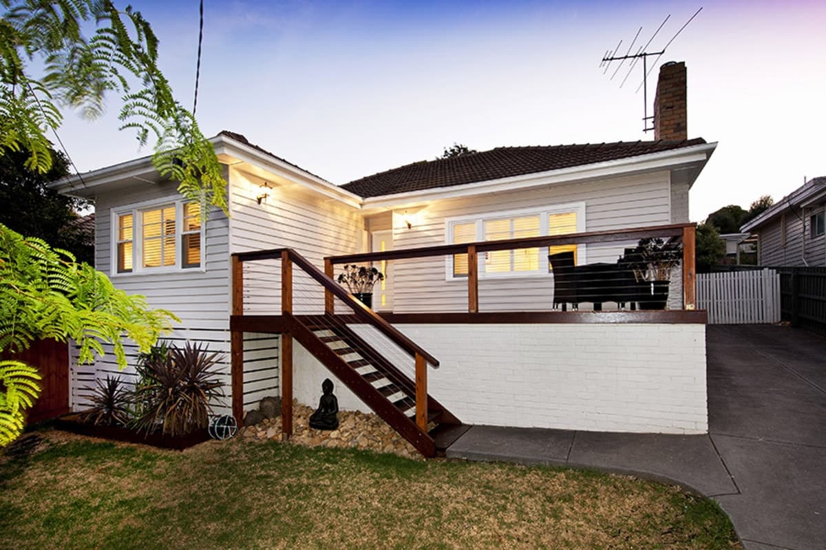 35 WILLONGA Street, STRATHMORE VIC 3041, Strathmore - Image 1