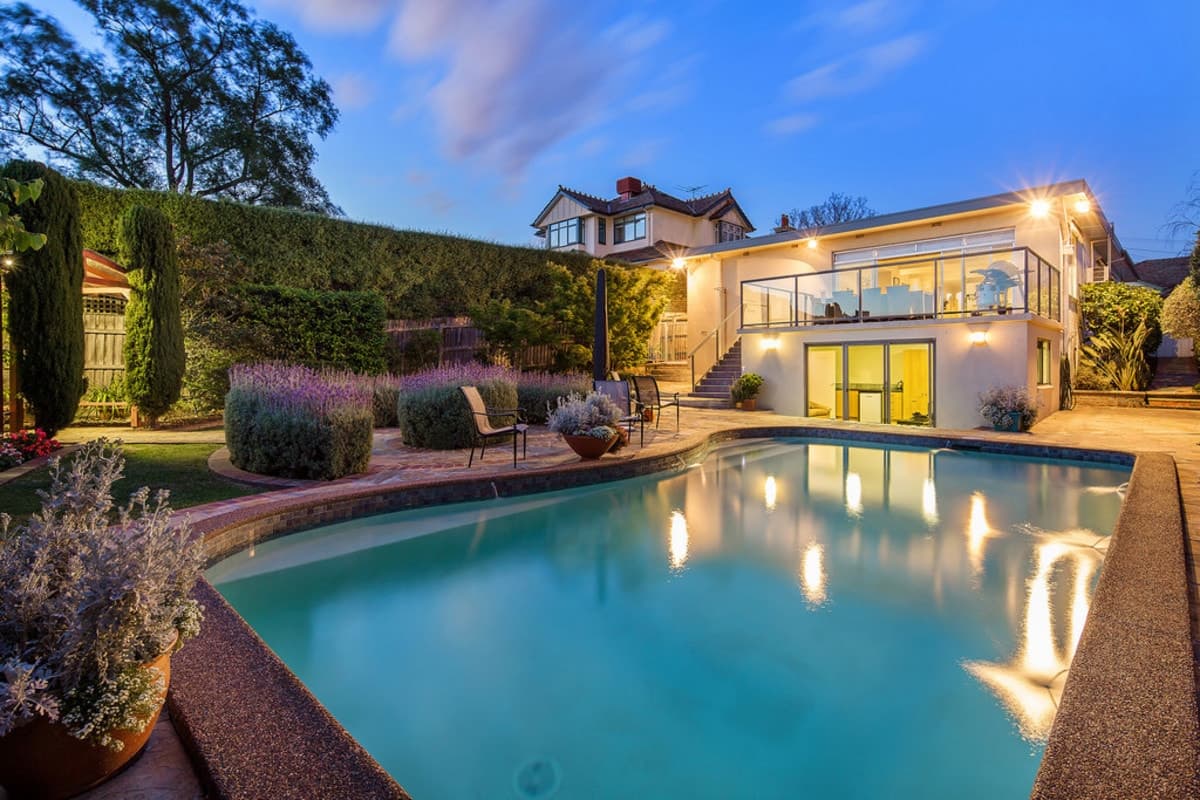 5 ROSEBANK Avenue, STRATHMORE VIC 3041, Strathmore - Image 1