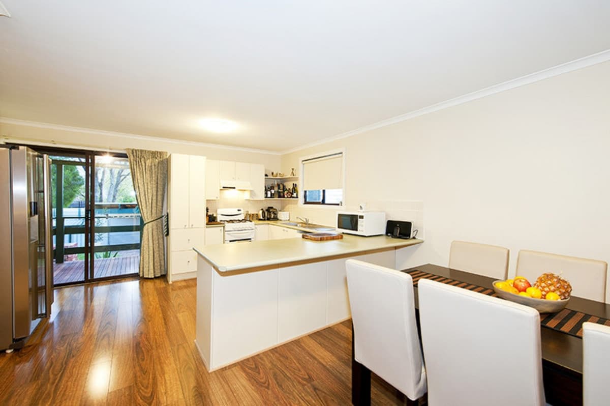 116 EPSOM Road, ASCOT VALE VIC 3032, Ascot Vale - Thumbnail 3