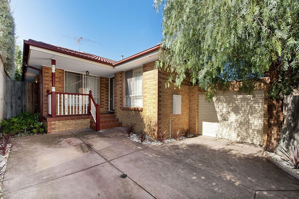 2 / 140 OGILVIE Street, ESSENDON VIC 3040, Essendon - Image 1