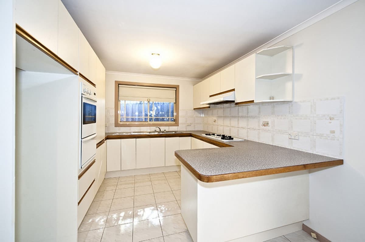 2 / 140 OGILVIE Street, ESSENDON VIC 3040, Essendon - Thumbnail 2