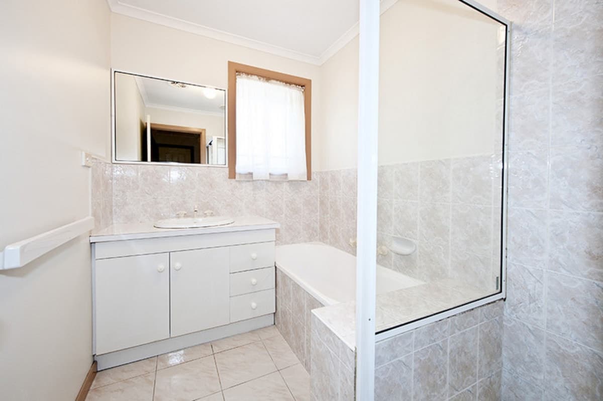 2 / 140 OGILVIE Street, ESSENDON VIC 3040, Essendon - Thumbnail 6