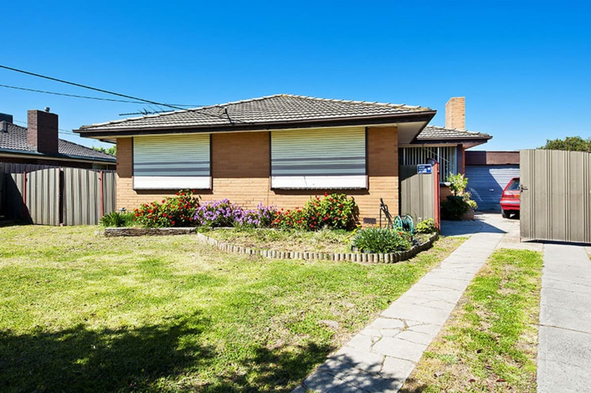 6 PENDLE Close, GLADSTONE PARK VIC 3043, Gladstone Park - Image 1