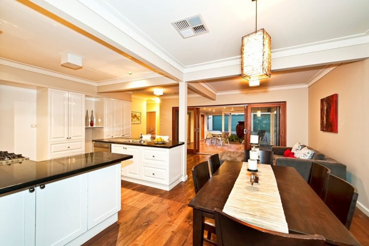 18 NOLAN Street, NIDDRIE VIC 3042, Niddrie - Thumbnail 3