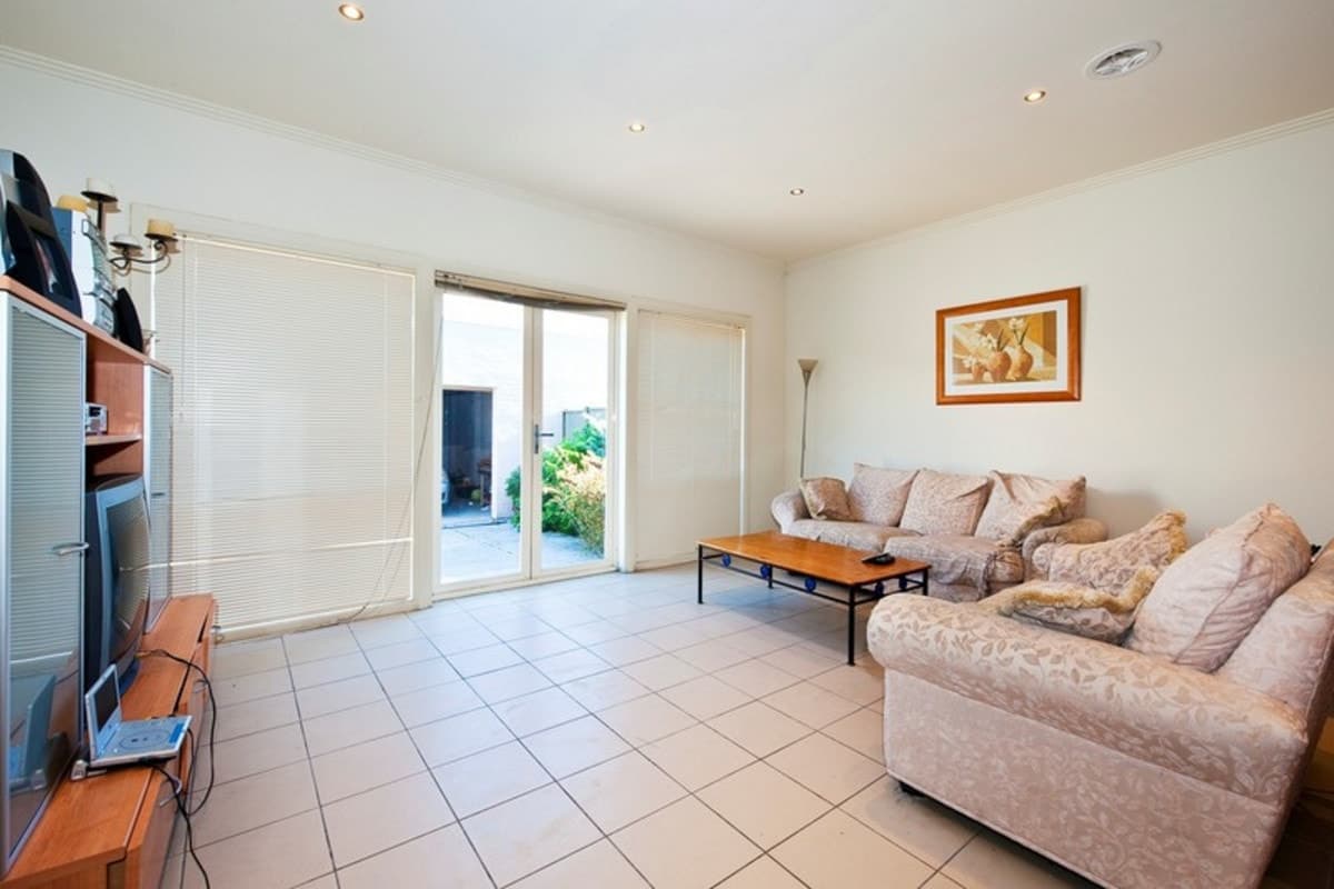 25 Eveline Avenue, MARIBYRNONG VIC 3032, Maribyrnong - Thumbnail 4