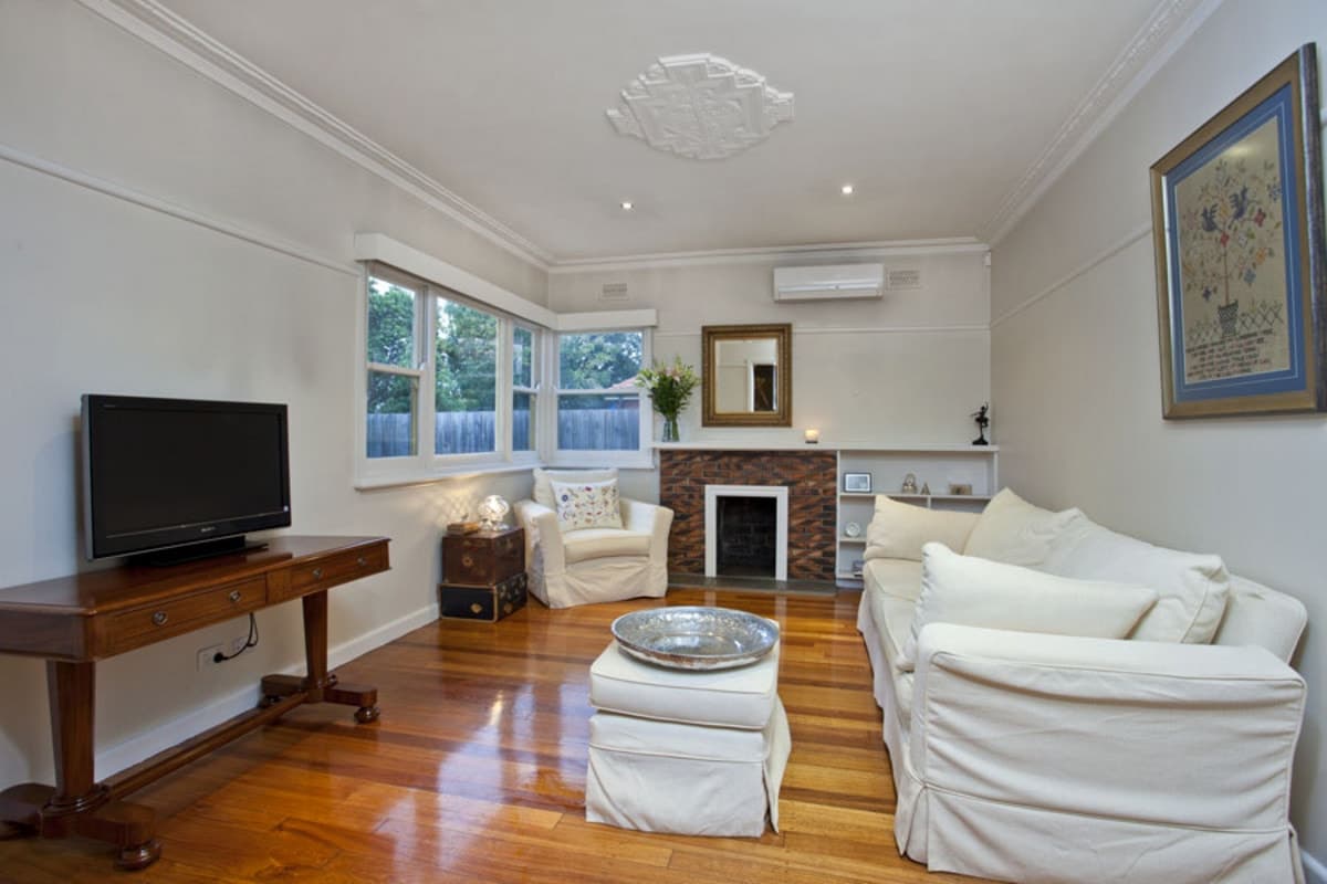 1 / 6 LAKE Avenue, PASCOE VALE VIC 3044, Pascoe Vale - Thumbnail 4