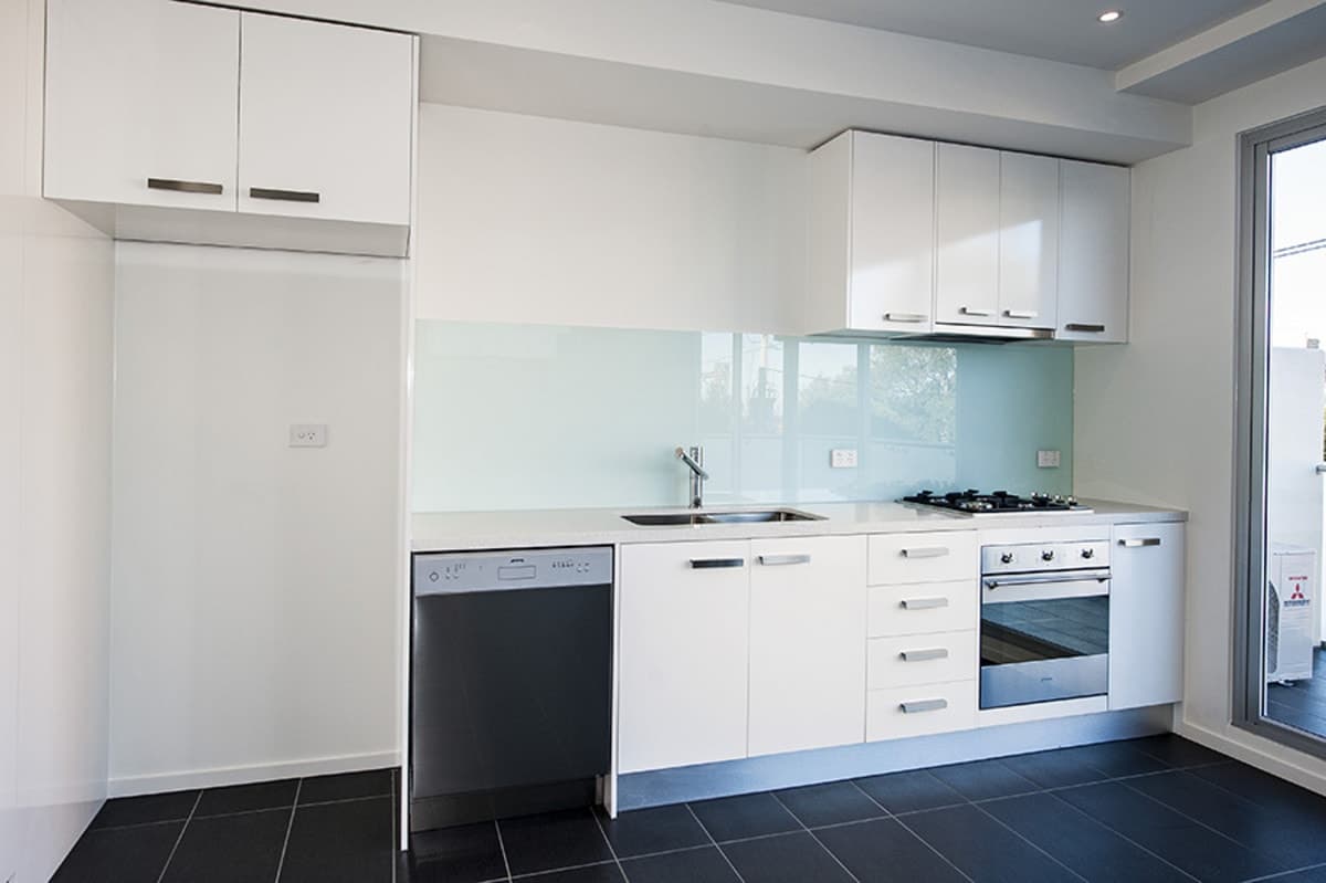17 / 80 RALEIGH Street, ESSENDON VIC 3040, Essendon - Thumbnail 2