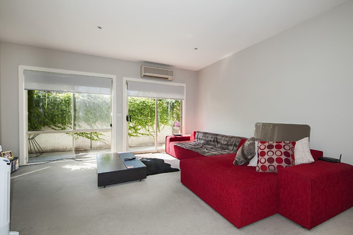 11 / 7 Willow Street, ESSENDON VIC 3040, Essendon - Image 1
