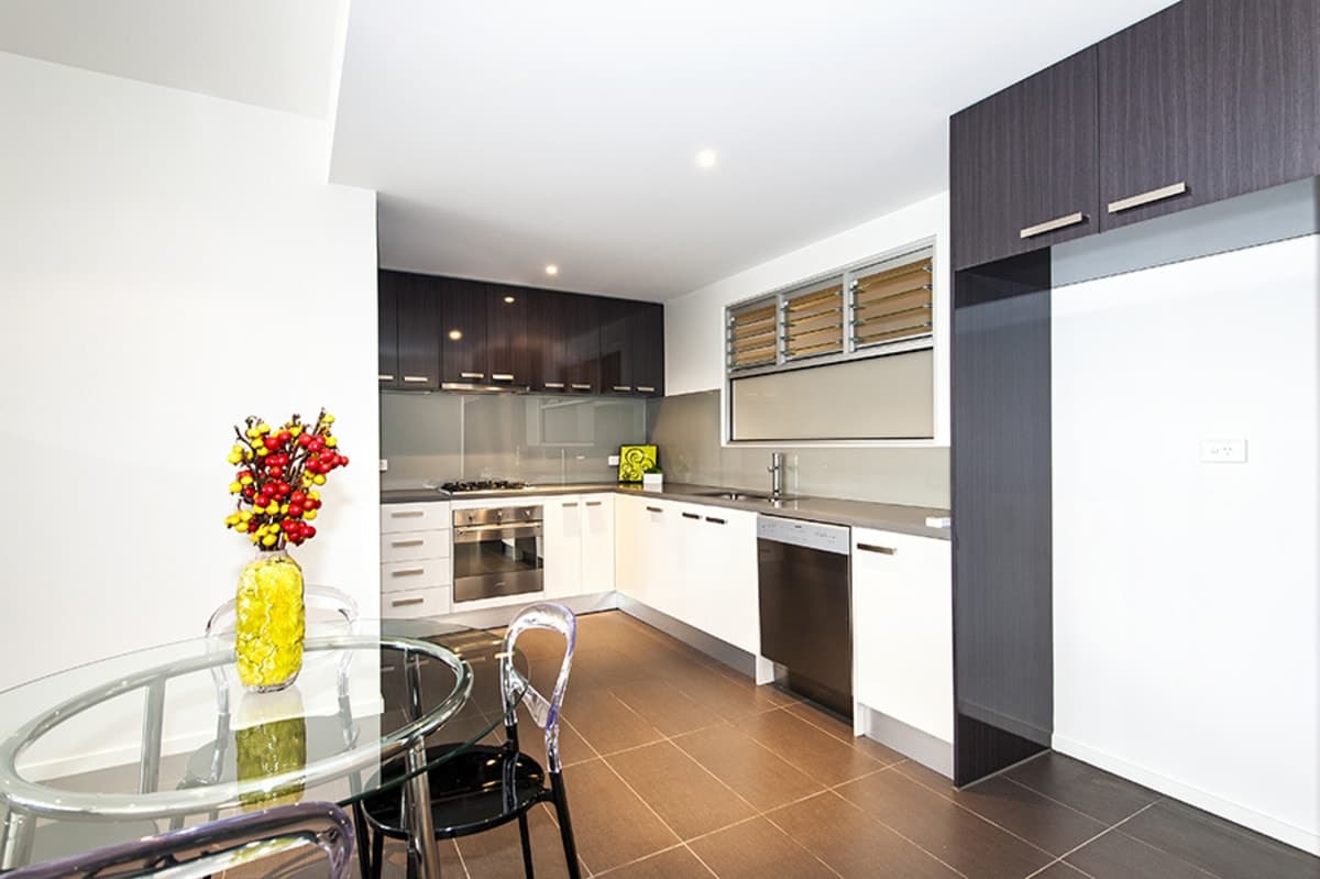 19 / 82 RALEIGH Street, ESSENDON VIC 3040, Essendon - Thumbnail 2