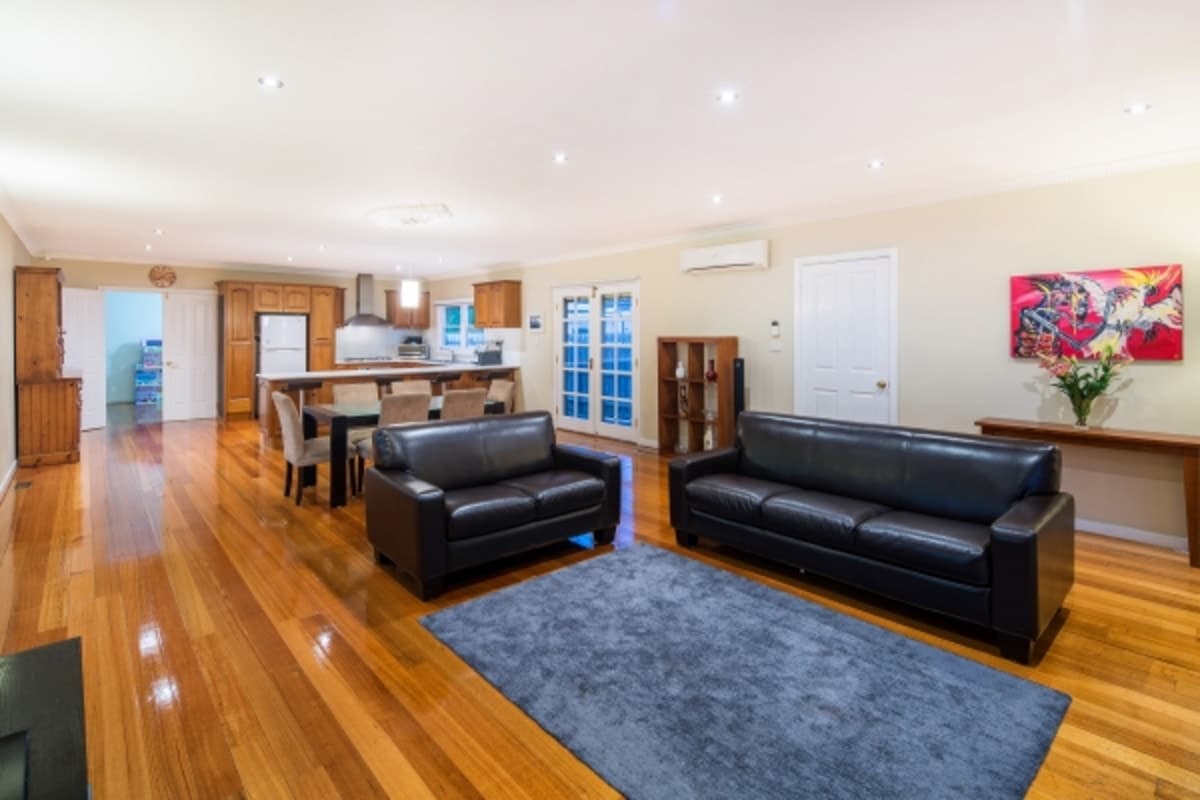 16 Henry Street, KEILOR EAST VIC 3033, Keilor East - Thumbnail 3