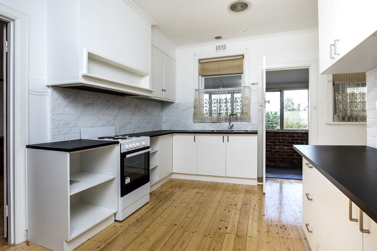 31 Lind Street, STRATHMORE VIC 3041, Strathmore - Thumbnail 5