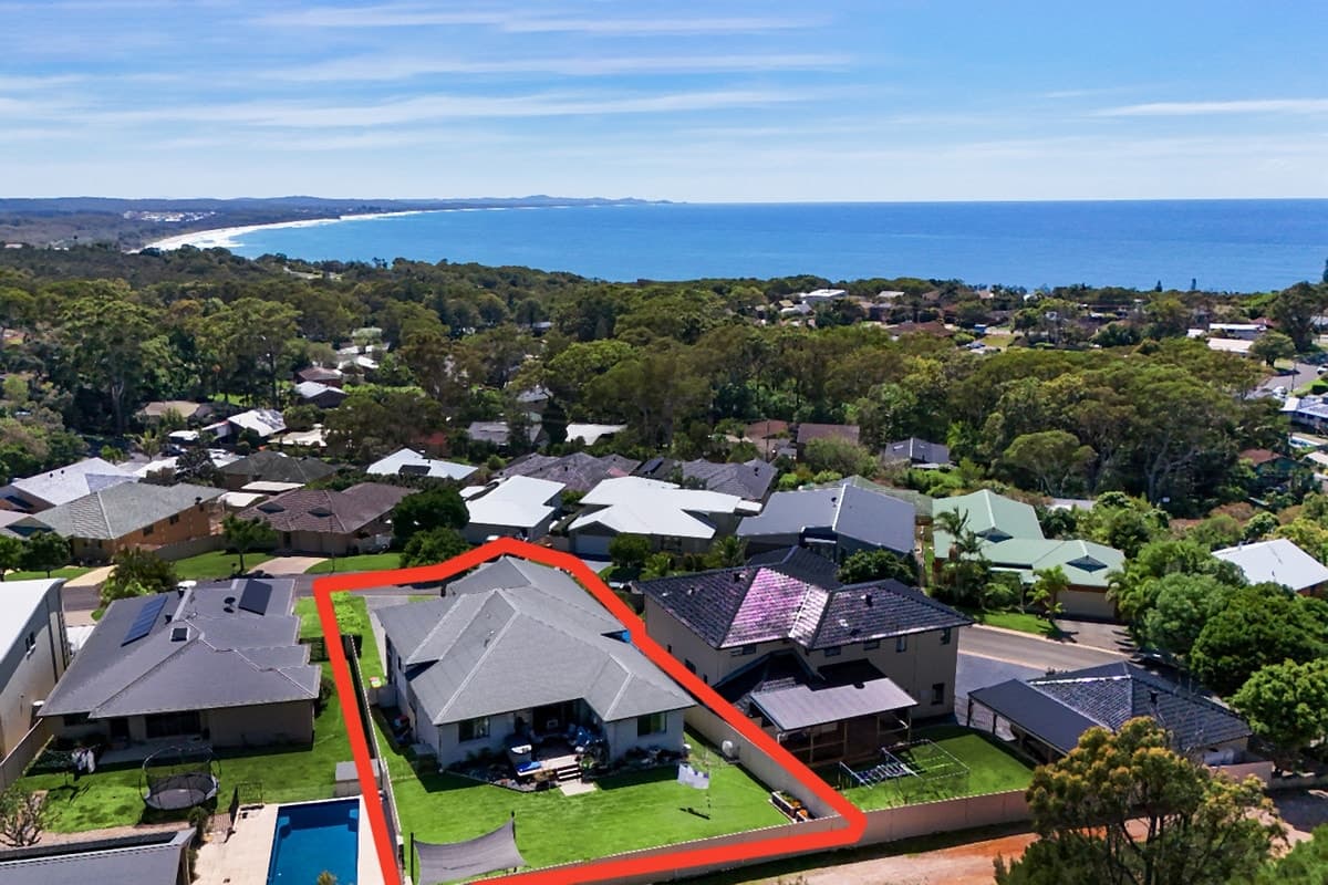 45 Sinclair Drive, Bonny Hills, Bonny Hills - Image 1