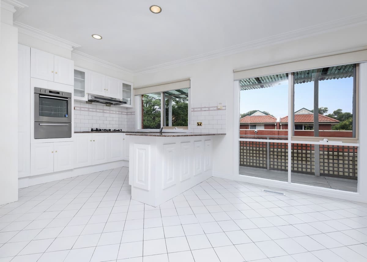 2 / 51 Waverley Street, ESSENDON VIC 3040, Essendon - Thumbnail 2