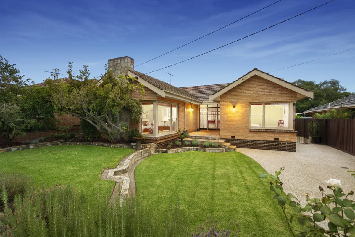 35 Peterleigh Grove, ESSENDON VIC 3040, Essendon - Thumbnail 2