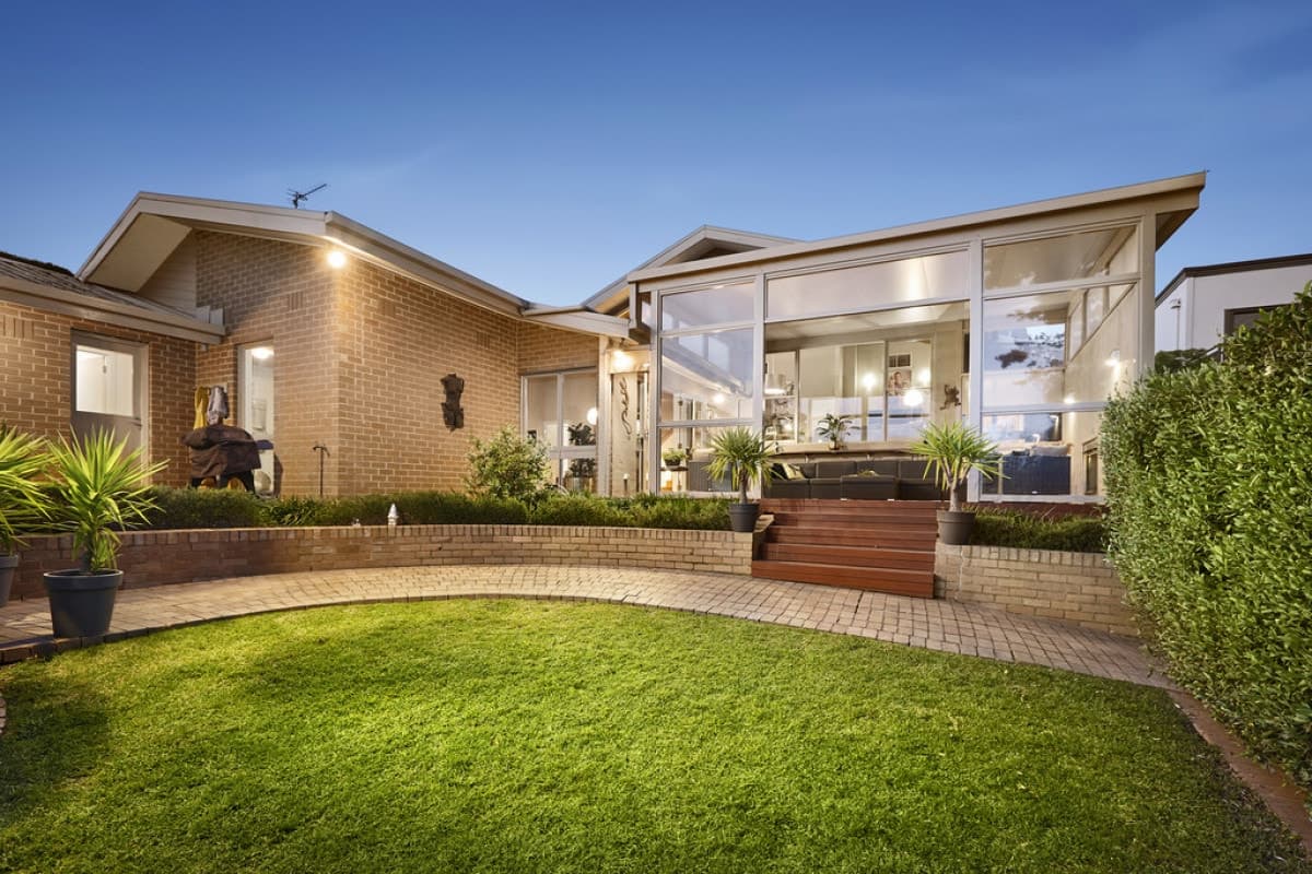 3 Rosebank Avenue, STRATHMORE VIC 3041, Strathmore - Image 1