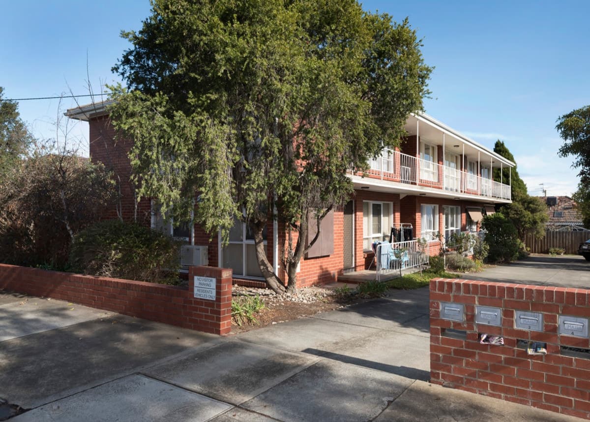 4 / 7 Violet Street, ESSENDON VIC 3040, Essendon - Image 1