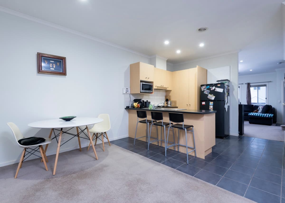 37 Balerno Circle, GOWANBRAE VIC 3043, Gowanbrae - Thumbnail 3