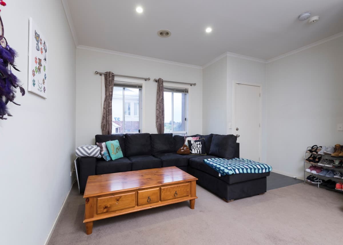 37 Balerno Circle, GOWANBRAE VIC 3043, Gowanbrae - Thumbnail 7