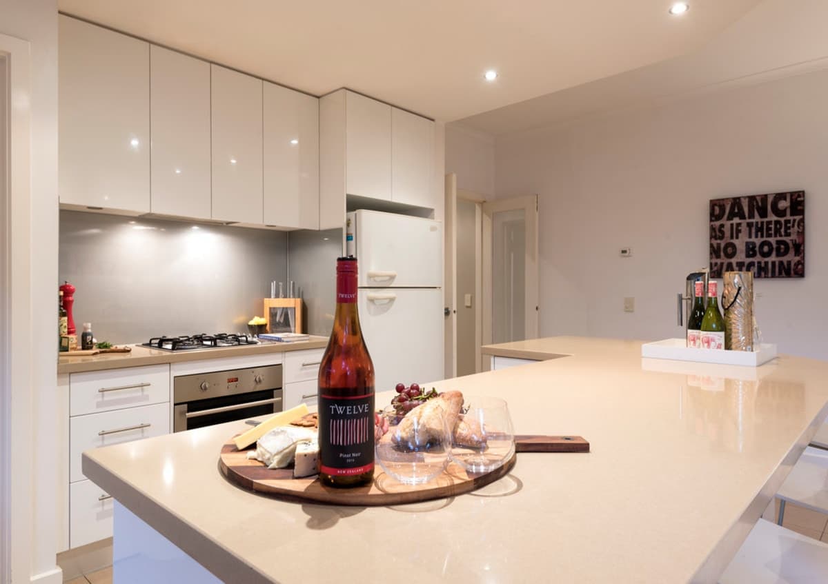 16 York Street, STRATHMORE VIC 3041, Strathmore - Thumbnail 5
