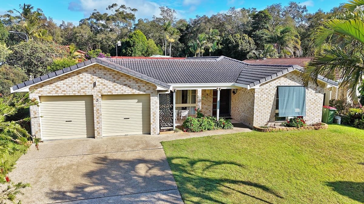 5 Scarborough Way, Dunbogan, Dunbogan - Image 1