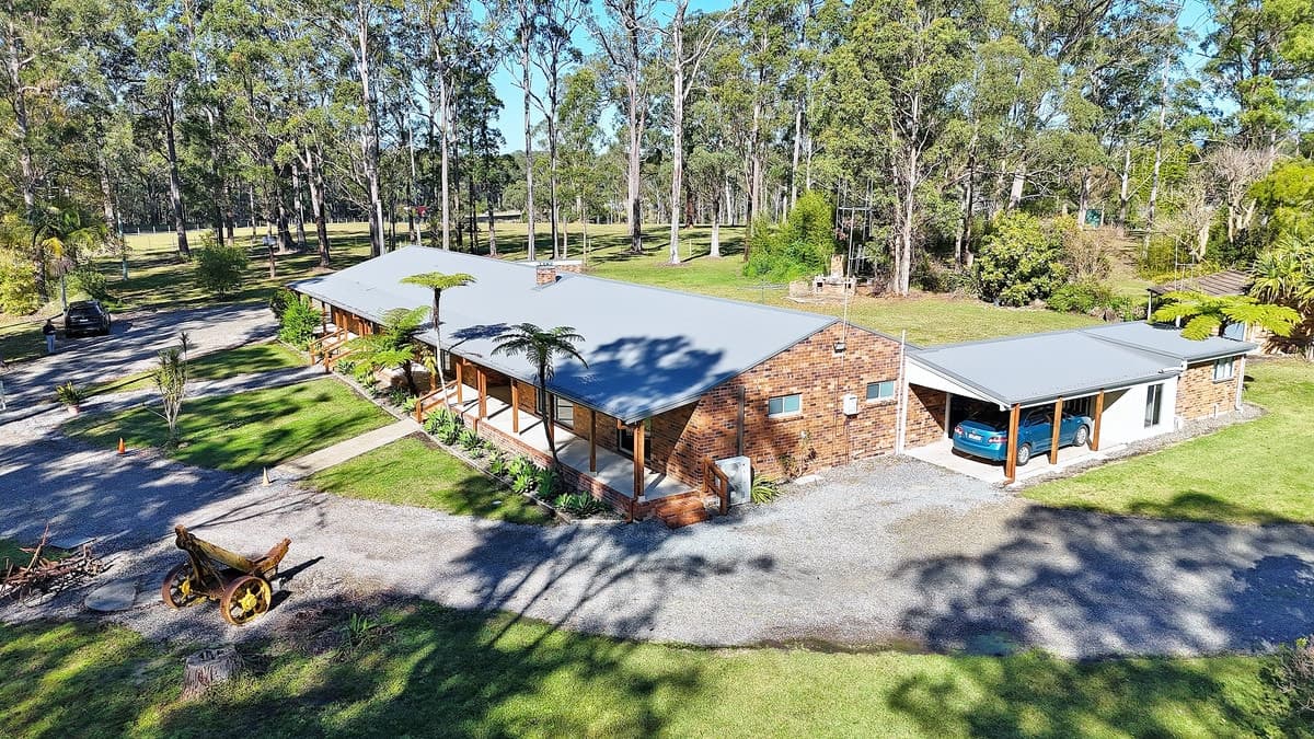 95 Miles Drive, Herons Creek, Herons Creek - Image 1