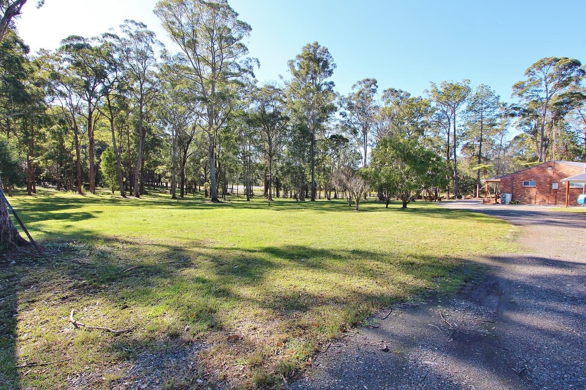 95 Miles Drive, Herons Creek, Herons Creek - Thumbnail 6
