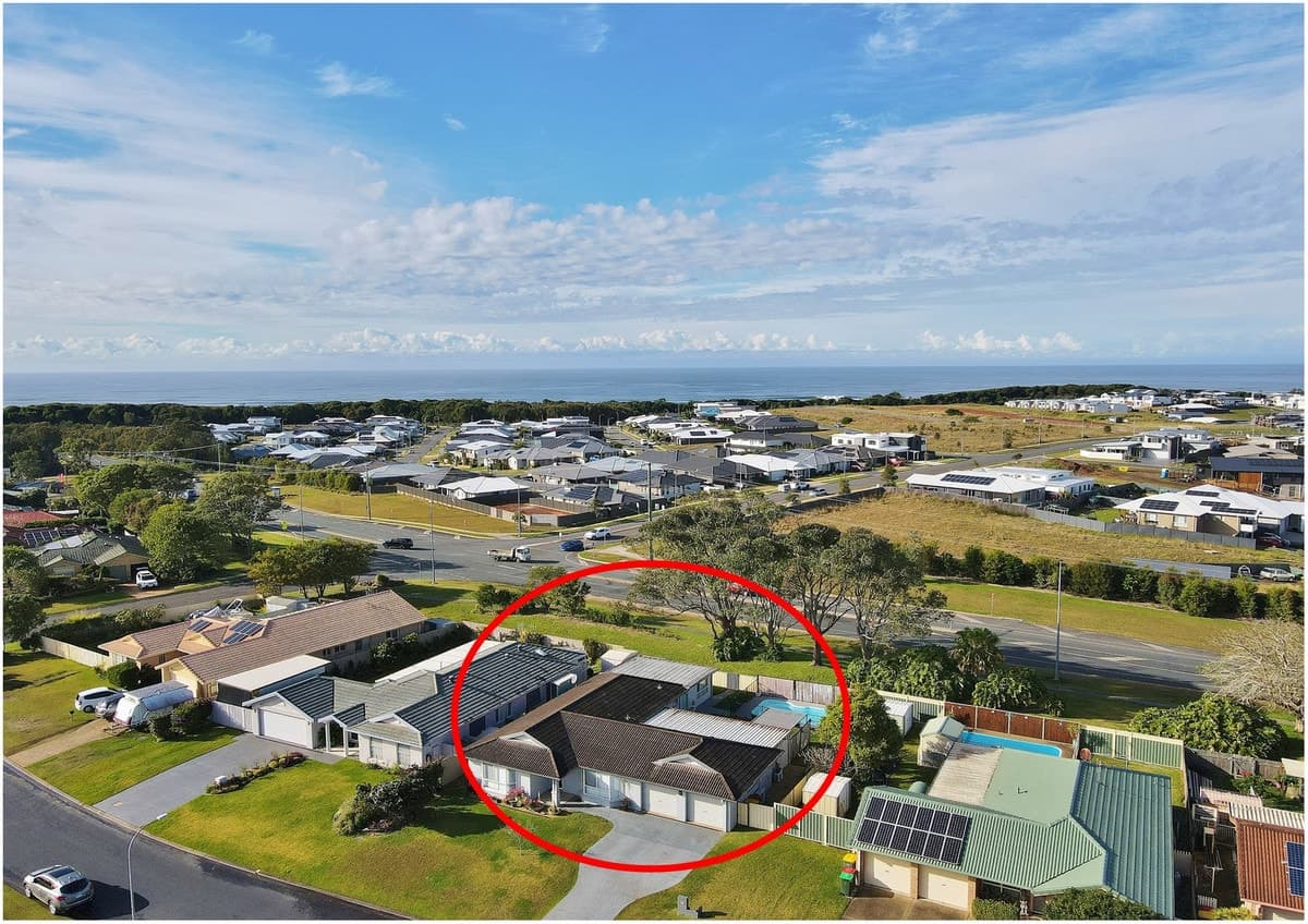5 Explorers Way, Lake Cathie, Lake Cathie - Thumbnail 2
