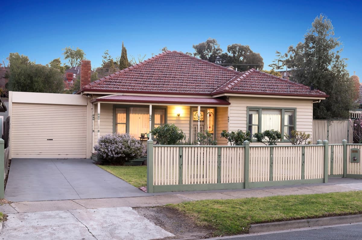 11 Mascoma Street, STRATHMORE VIC 3041, Strathmore - Image 1