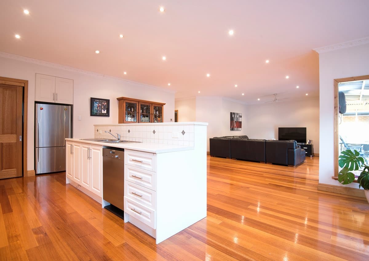 11 Mascoma Street, STRATHMORE VIC 3041, Strathmore - Thumbnail 3