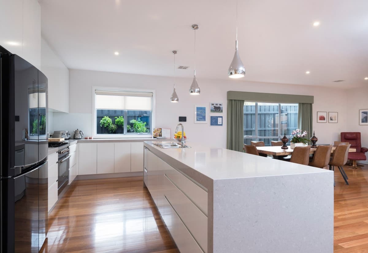18a Emerald Street, ESSENDON WEST VIC 3040, Essendon West - Thumbnail 3