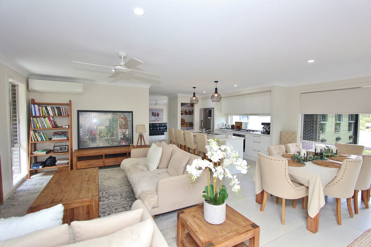 6 Candlebark Court, Lakewood, Lakewood - Thumbnail 5