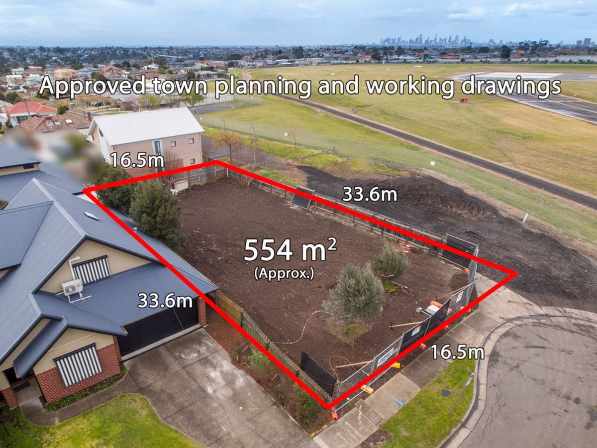2 Dagonet Street, STRATHMORE VIC 3041, Strathmore - Image 1