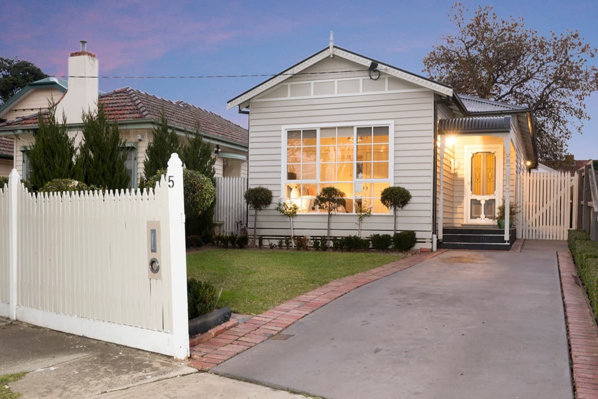 5 Kerferd Street, ESSENDON NORTH VIC 3041, Essendon North - Image 1