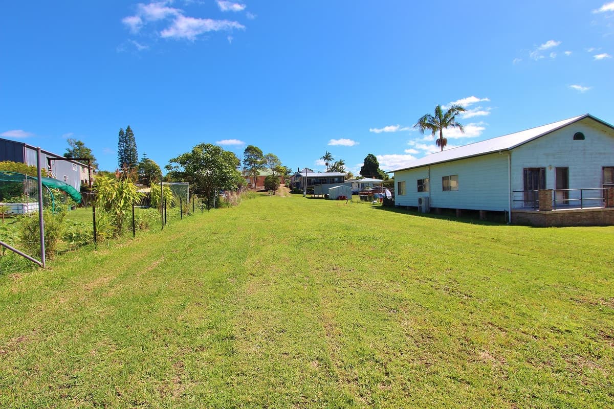 4 Laurel Street, Kendall, Kendall - Thumbnail 2