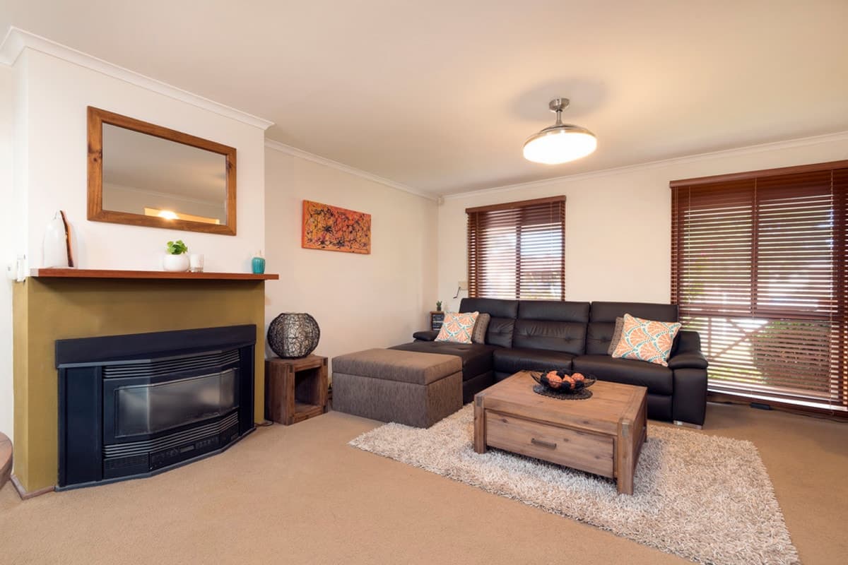 13 Monterey Court, MILL PARK VIC 3082, Mill Park - Thumbnail 2
