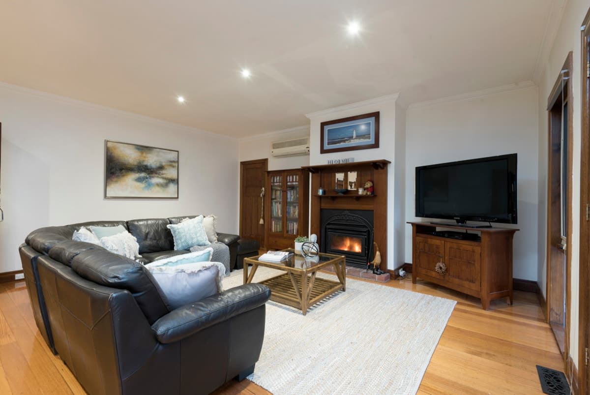 17 Crisp Street, ESSENDON VIC 3040, Essendon - Thumbnail 4
