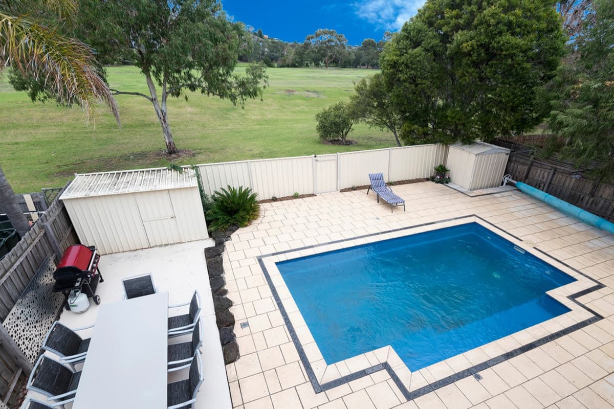 8 De Havilland Avenue, STRATHMORE VIC 3041, Strathmore - Thumbnail 3