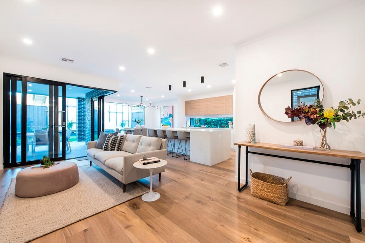 176 Ogilvie Street, ESSENDON VIC 3040, Essendon - Thumbnail 2